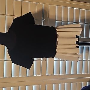 Bailey 44 Two tiered Blouse sz XS